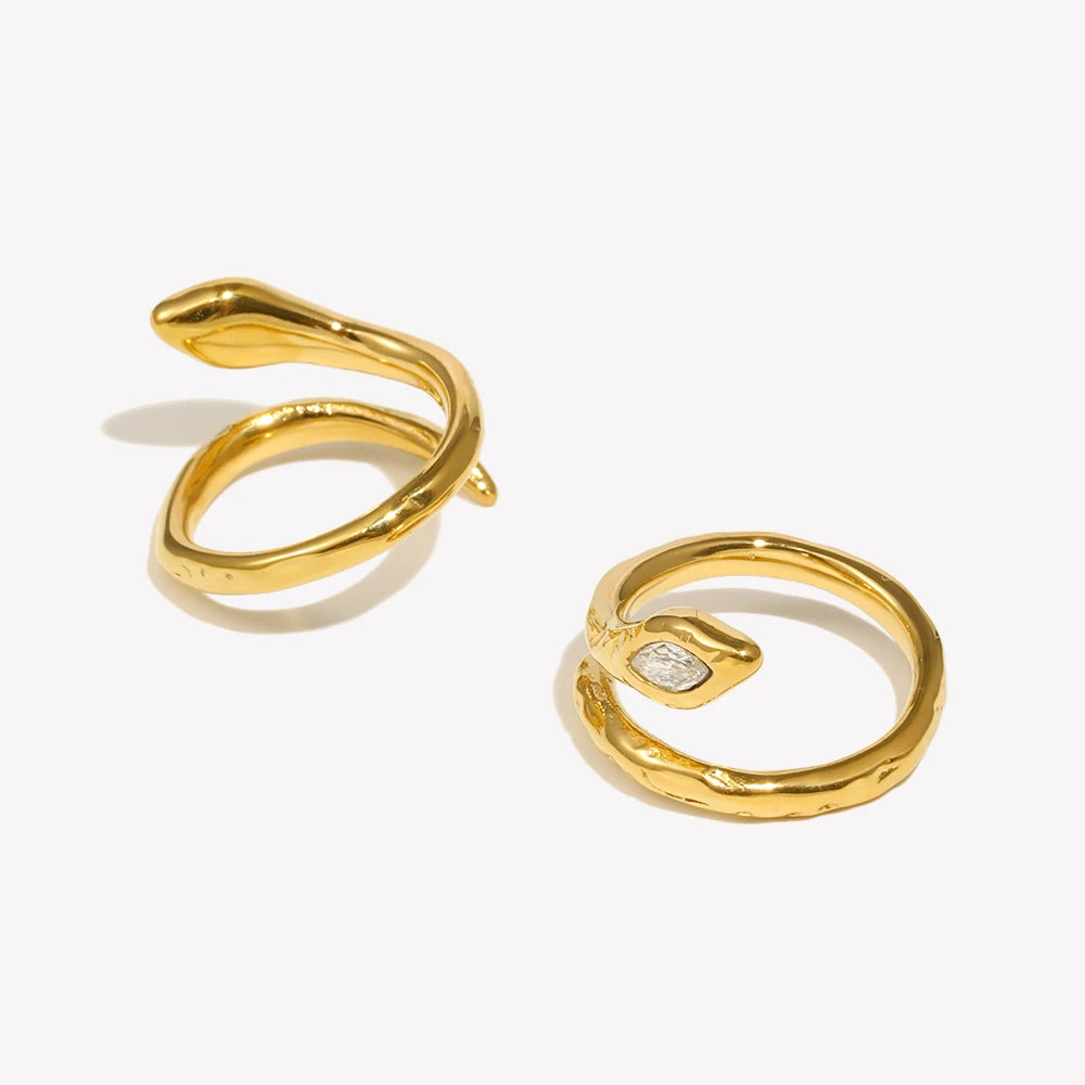 Ebbelle Anel de cobra de aço inoxidável banhado a ouro 18K com zircônia cúbica transparente verde hipoalergênico Anel de titânio à prova d'água feminino