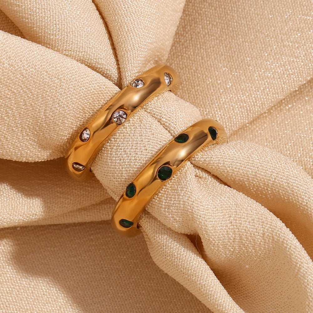 Anel liso redondo E.B.belle verde branco colorido acessórios banhados a ouro 18K anel de aço inoxidável 316L