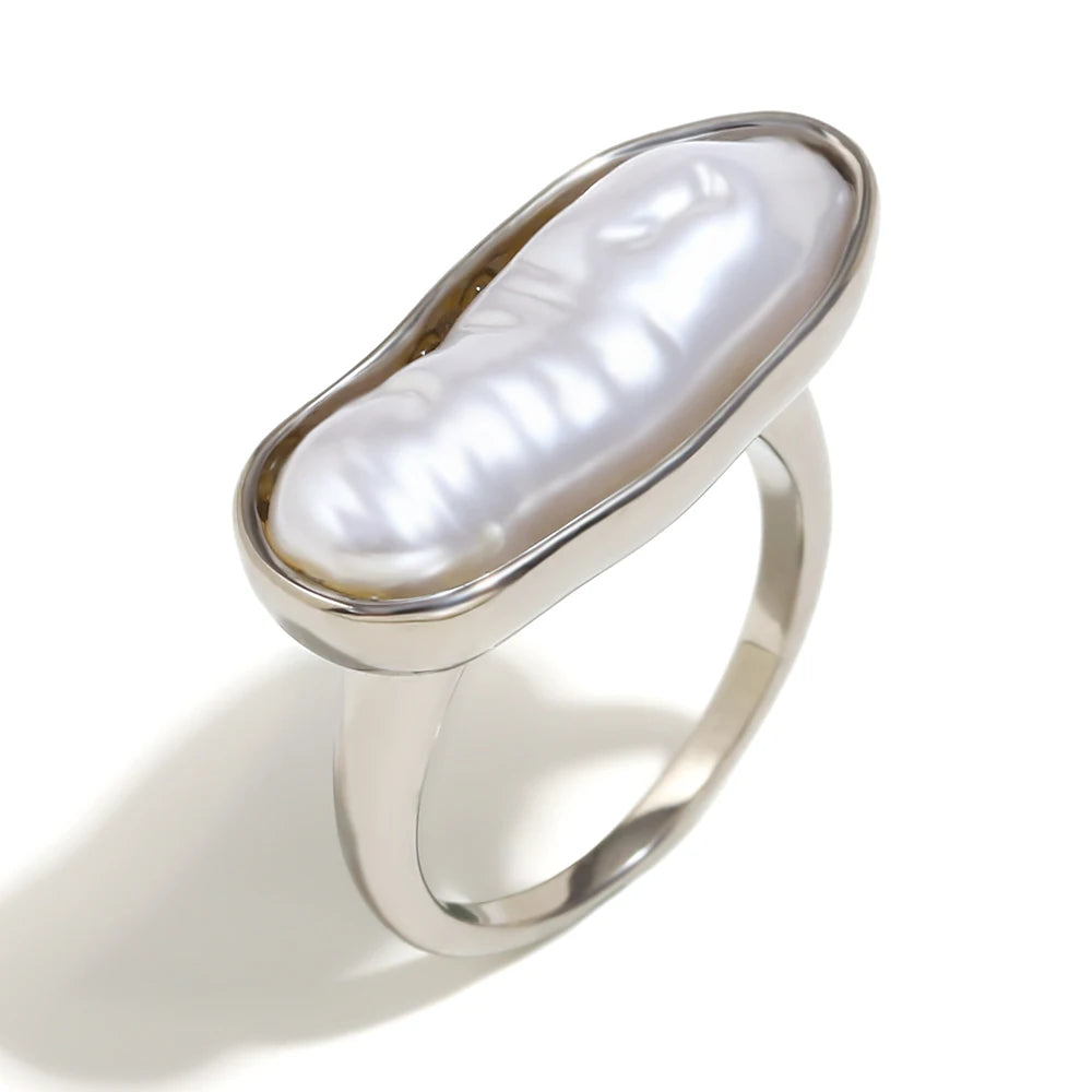 Anel Pérola Barroca Banhado a Ouro