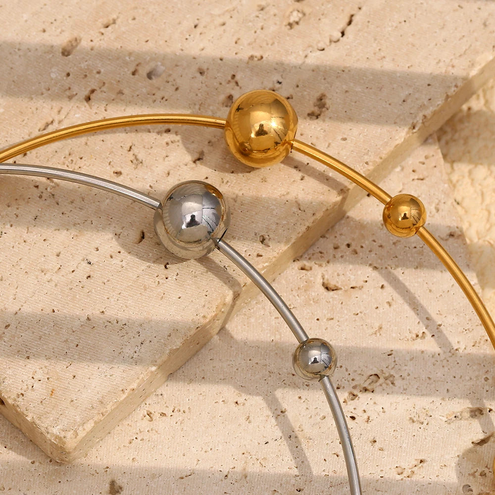 Ebbelle gargantilha com miçangas redondas de vários tamanhos, colar de aço inoxidável de alta qualidade banhado a ouro 18K joias da moda feminina