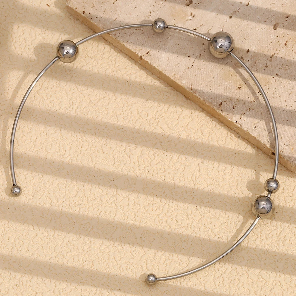 Ebbelle gargantilha com miçangas redondas de vários tamanhos, colar de aço inoxidável de alta qualidade banhado a ouro 18K joias da moda feminina