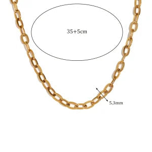 Gargantilha Corrente Dourada Elegante