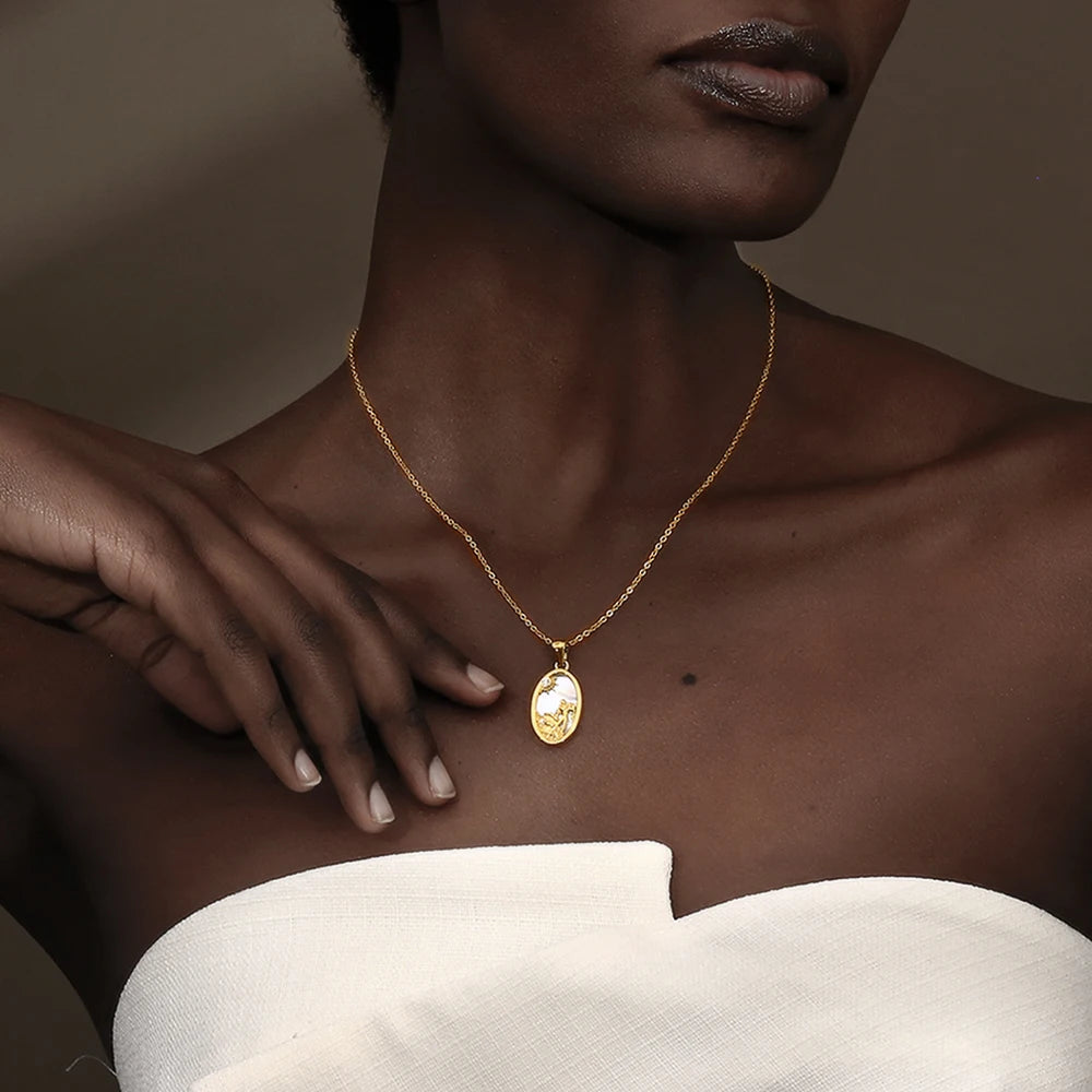 Ebbelle novo design de aço inoxidável constelação pingente colar banhado a ouro festa moda feminina pescoço jóias